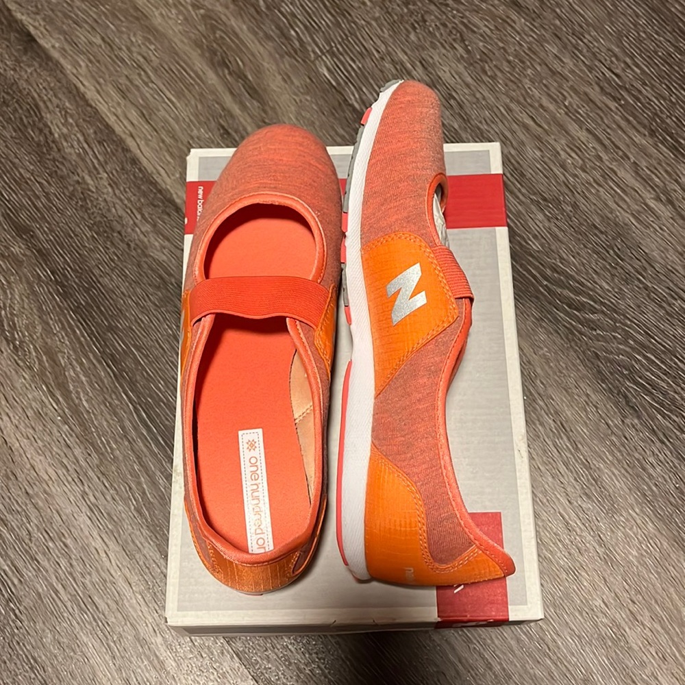 New Balance Flats